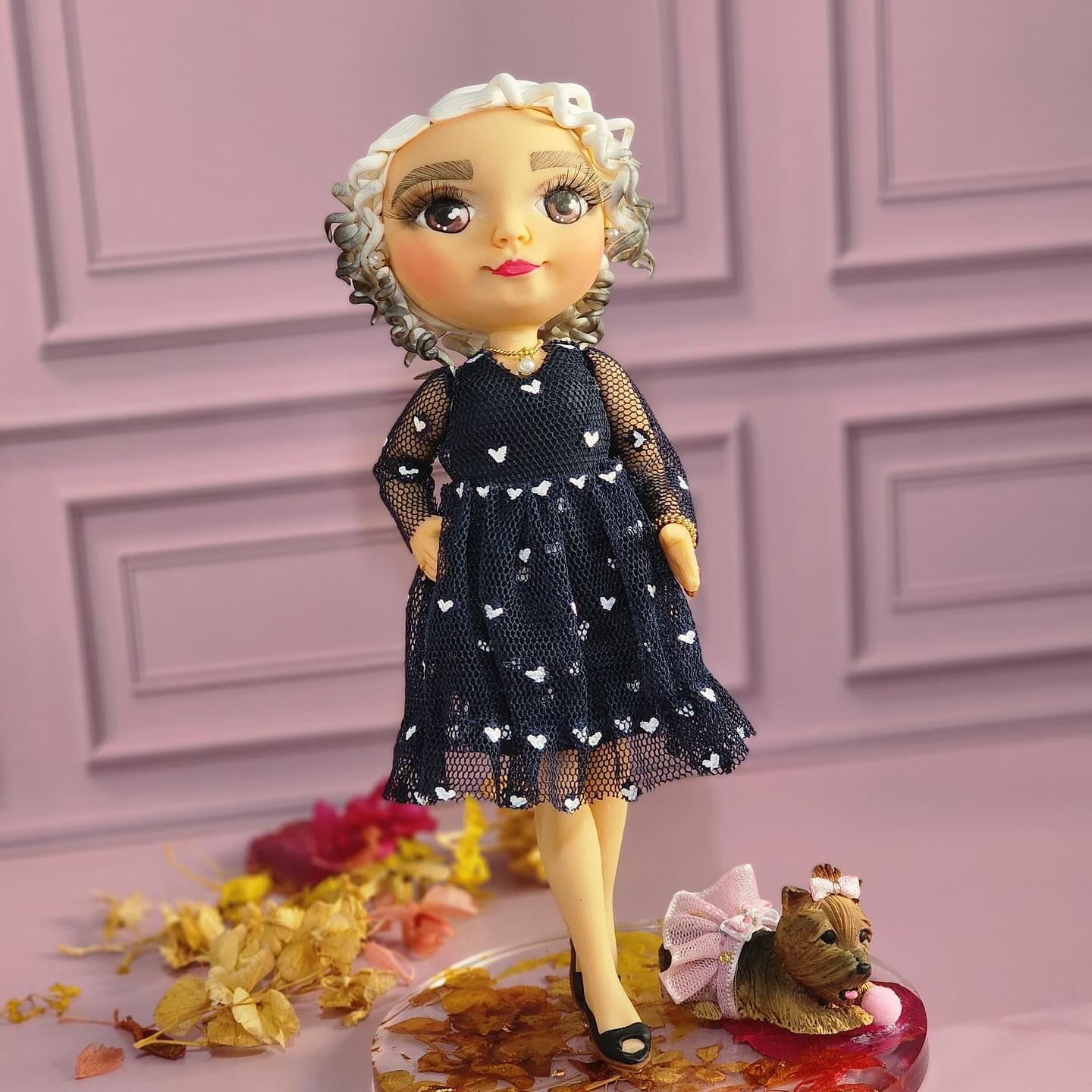 Boneco de biscuit: Doll Personalizada — Vestido Azul & Pet